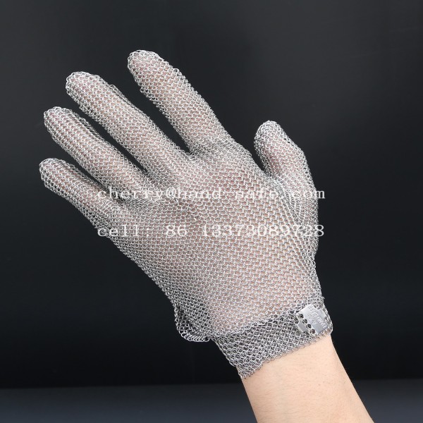 Zhong He Ring Mesh Safety Products attended the 116th Anping Mesh Fair