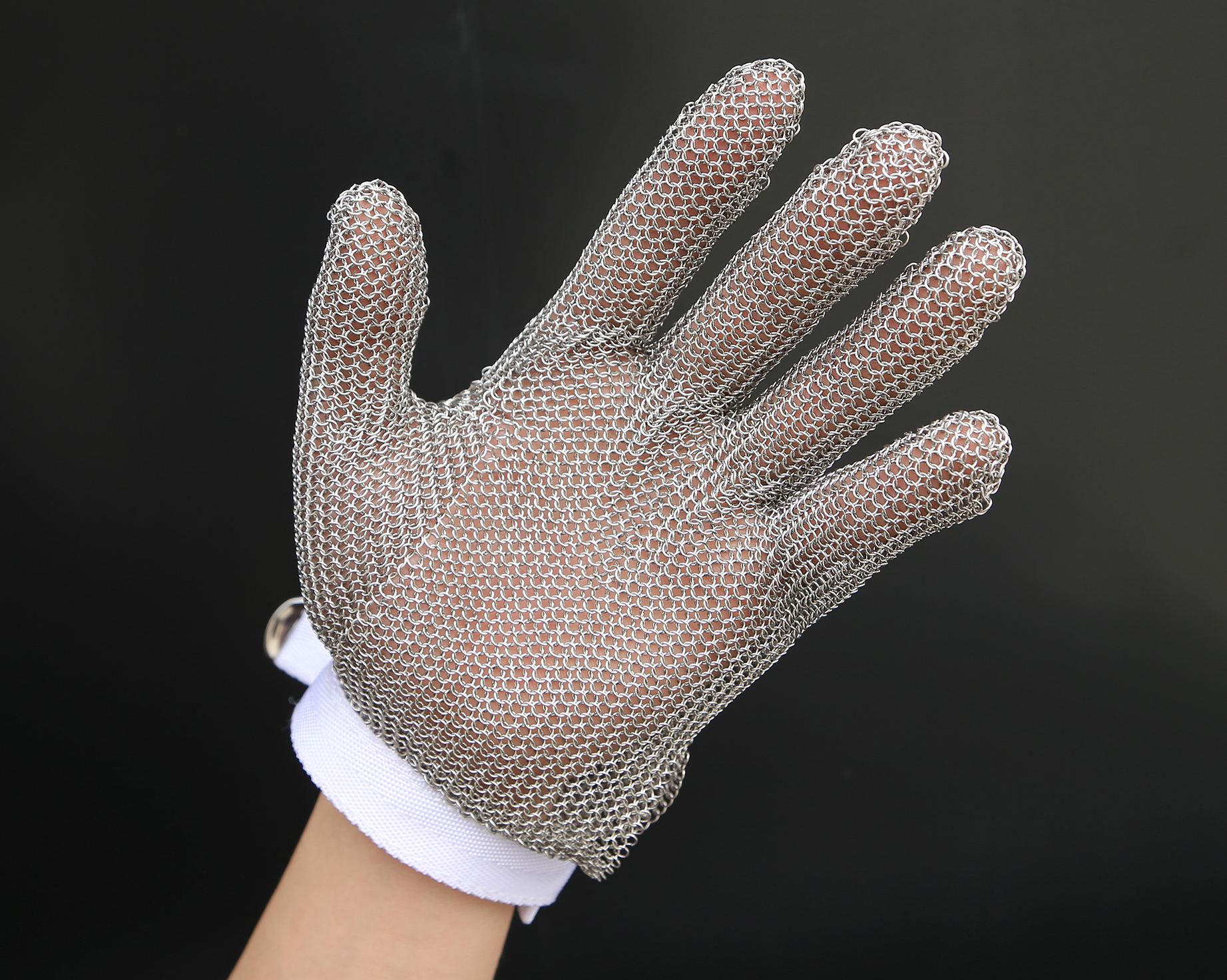 The Main Metal Mesh Glove Type Offered By Zhonghe Ring Mesh Product Co., Ltd