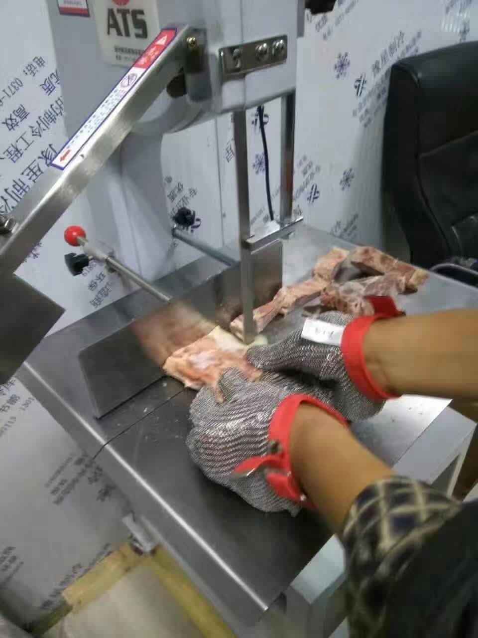 electric saw cut resistant gloves