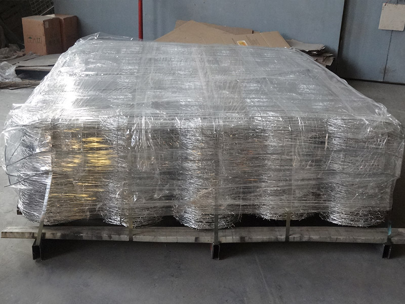 колючая проволока