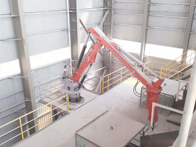 YZH Stałe systemy wysięgnik&oacute;w | Niestandardowe rozwiązania w zakresie rozbijania skał Grizzly i Hopper