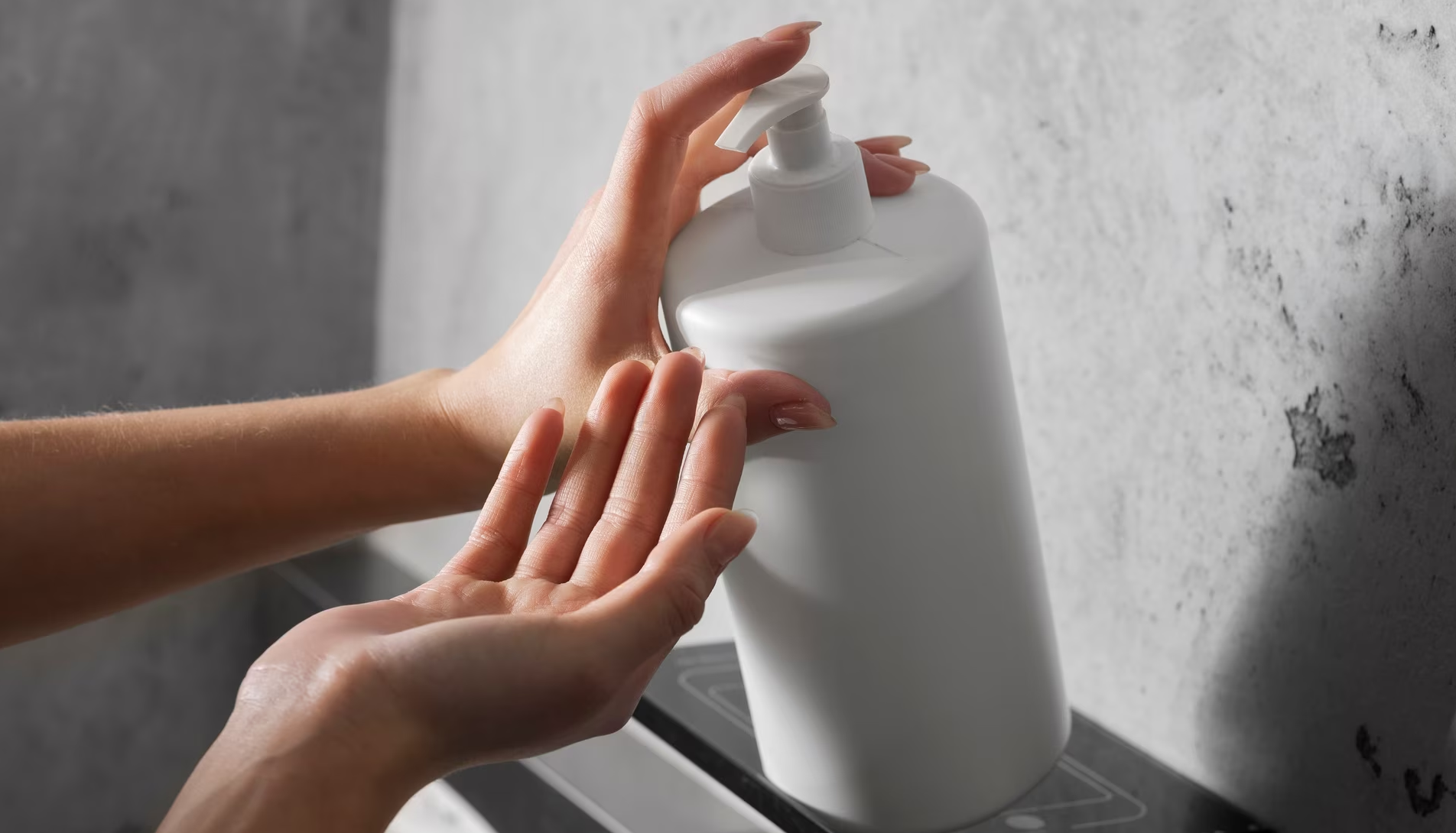 Ventajas de utilizar una bomba de espuma de BEYAQI para productos para teñir el cabello