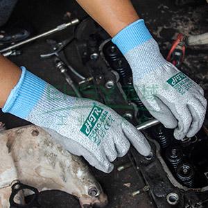 To hand protection gloves, what is the difference between EN 1082-1 and EN388?