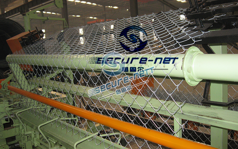 Chain-Link-Fence-Weaving-Machine
