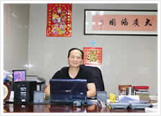 防暴车撒开刀片刺绳的速度非常快 材质也很不错