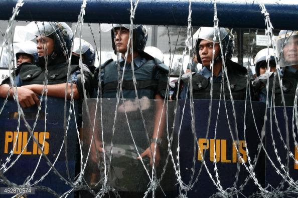 One Rapid Deployment Barrier is Worth of 100 Police