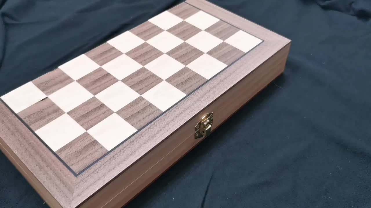 Hot sell 15 inch folding wooden chess set international chess game chess board game
