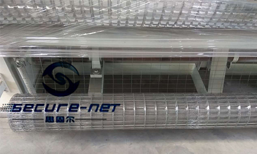 Full Automatic Wire Mesh Welding Machine In Roll
