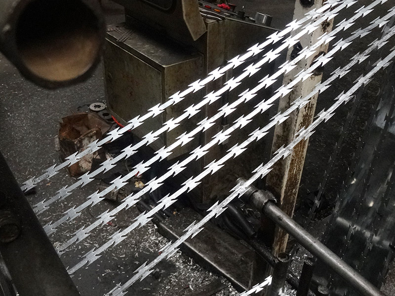 Колючая проволока Концертина