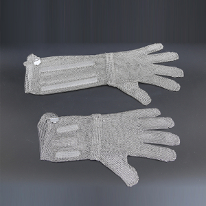1201-Chainmail Glove Long Cuff With Hook Strap 