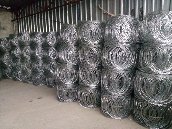 Flat Wrap Razor Wire