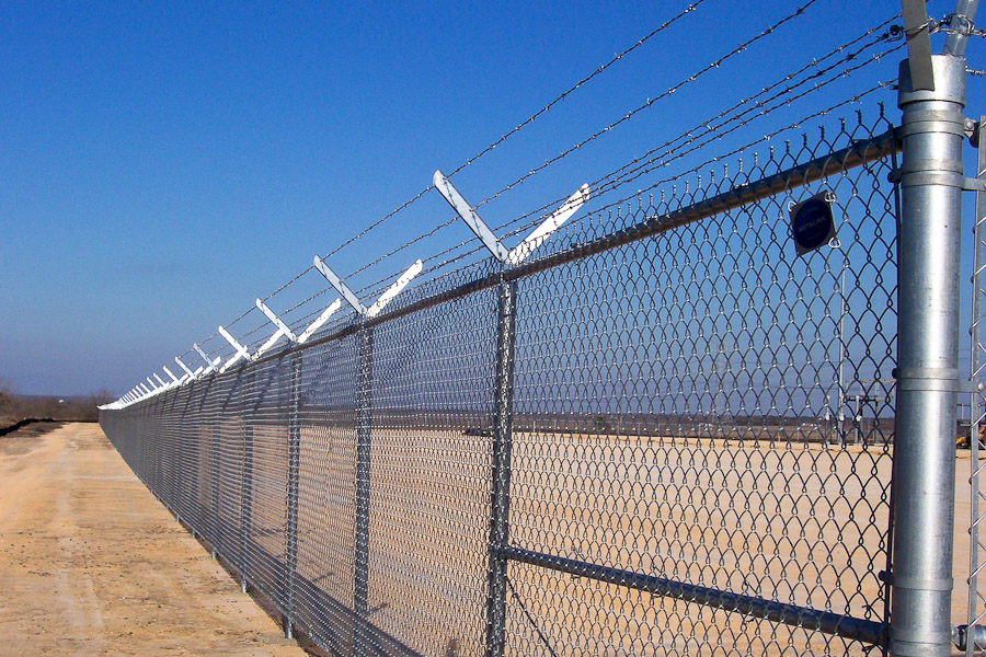 Most commonly used Rails - Chain Link Fencing