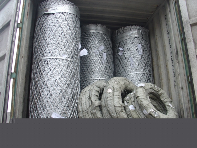 Introduction of Welded Razor Wire Mesh
