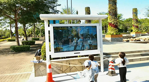 شاشات خارجية