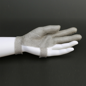 3201-Three Finger Stainless Steel Chainmail Glove With Hook Strap