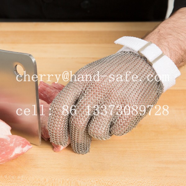 To hand protection gloves, what is the difference between EN 1082-1 and EN388?