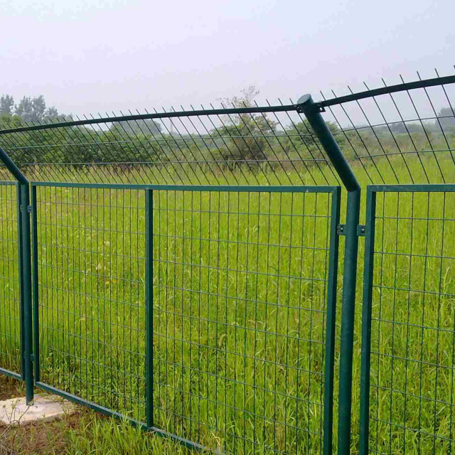 Frame Fence