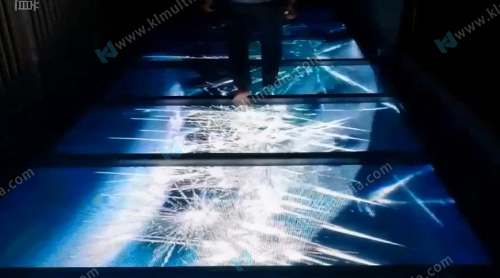 شاشة زجاجية ثلاثية الأبعاد ذات تأثير خاص