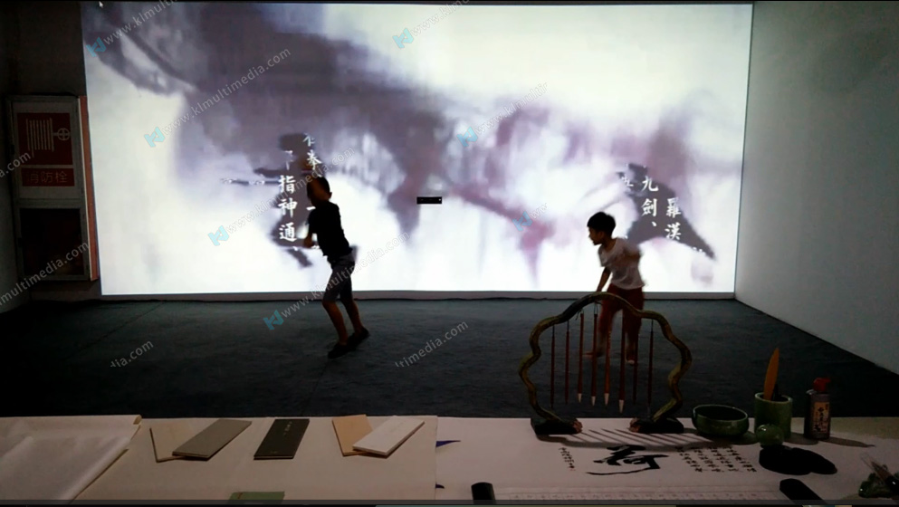 النمط الوطني التفاعلي للظل البشري