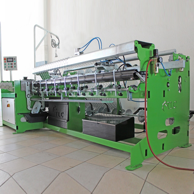 Chain Link Fence Machine