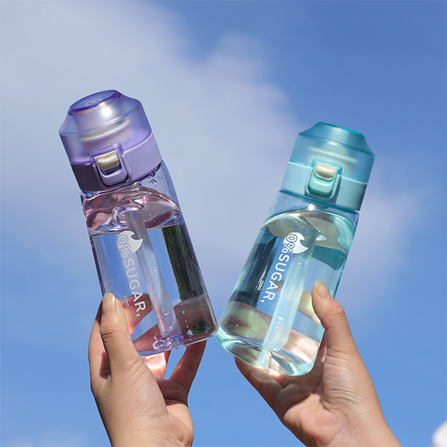 THVALUE Fruit Flavored Water Bottle Water Bottle Sport Water Bottle for Kids 550/750ml Custom Tritan Water Bottle with Pods Bottle 