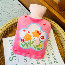 THVALUE Hot Water Bottle Rubber Water Bottle 2L China Wholesales Manufacture Hot Water Bottle 500ml -1000ml-2000ml
