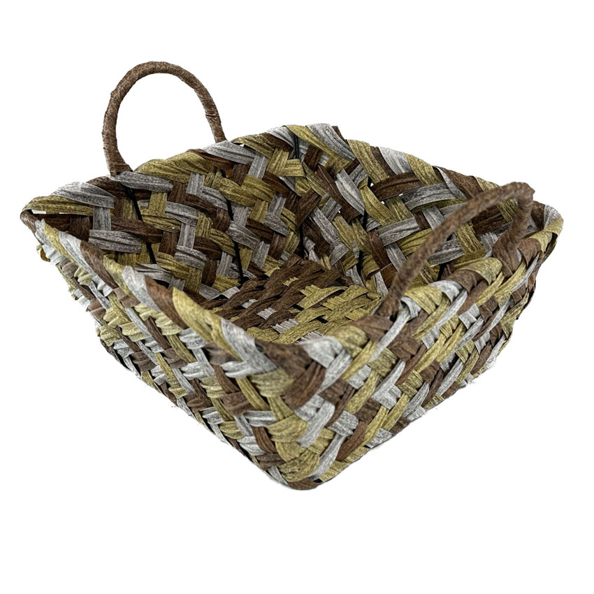 Rattan vs. Seagrass Which Tray Trend Will Take the Lead in Your Home