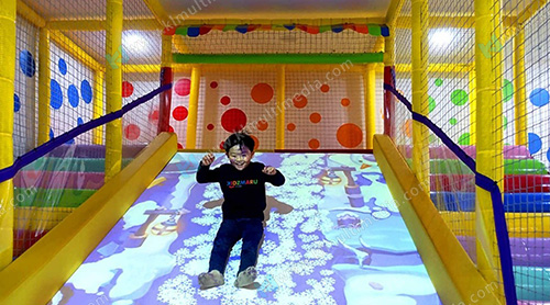 العاب بروجكتر