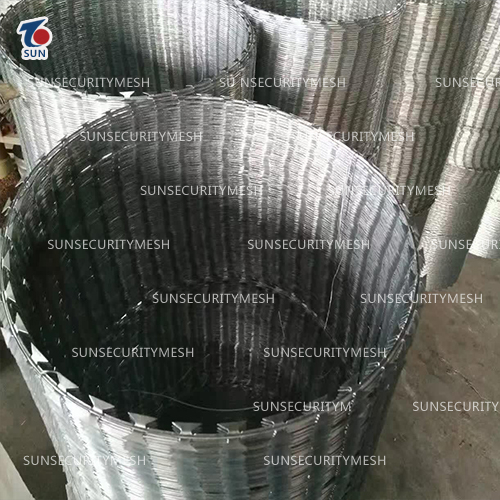 蛇腹式刀片刺网