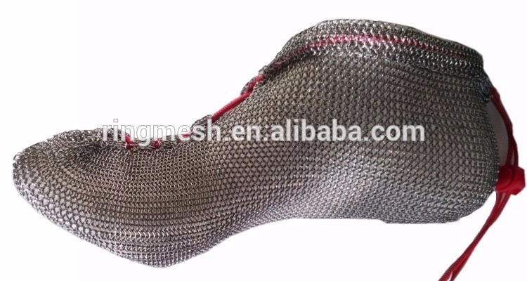 chain mail running shoe