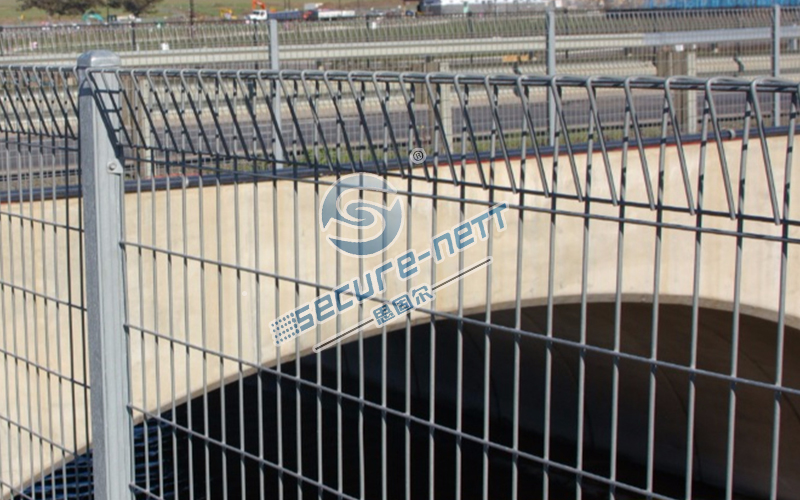 P Top Wire Mesh Fencing