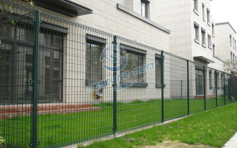 Double Roll Top Fencing