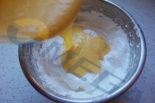 棉花蛋糕的做法——跟欧美佳学烘焙