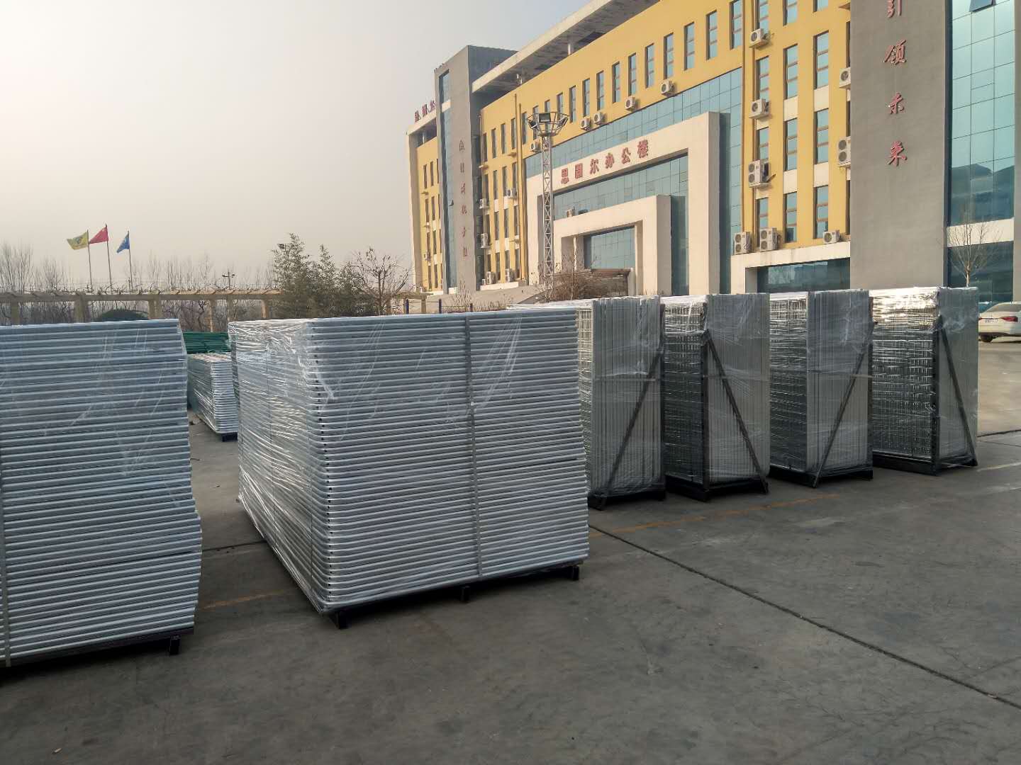 China Framed Welded Wire Mesh Fence