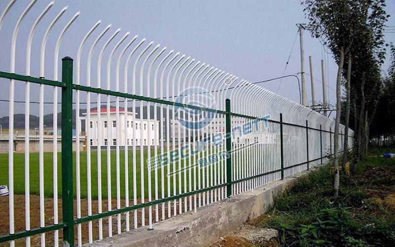 steel fencing For-School