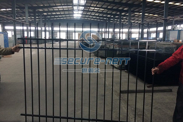 China Press formed Spear security Fencing