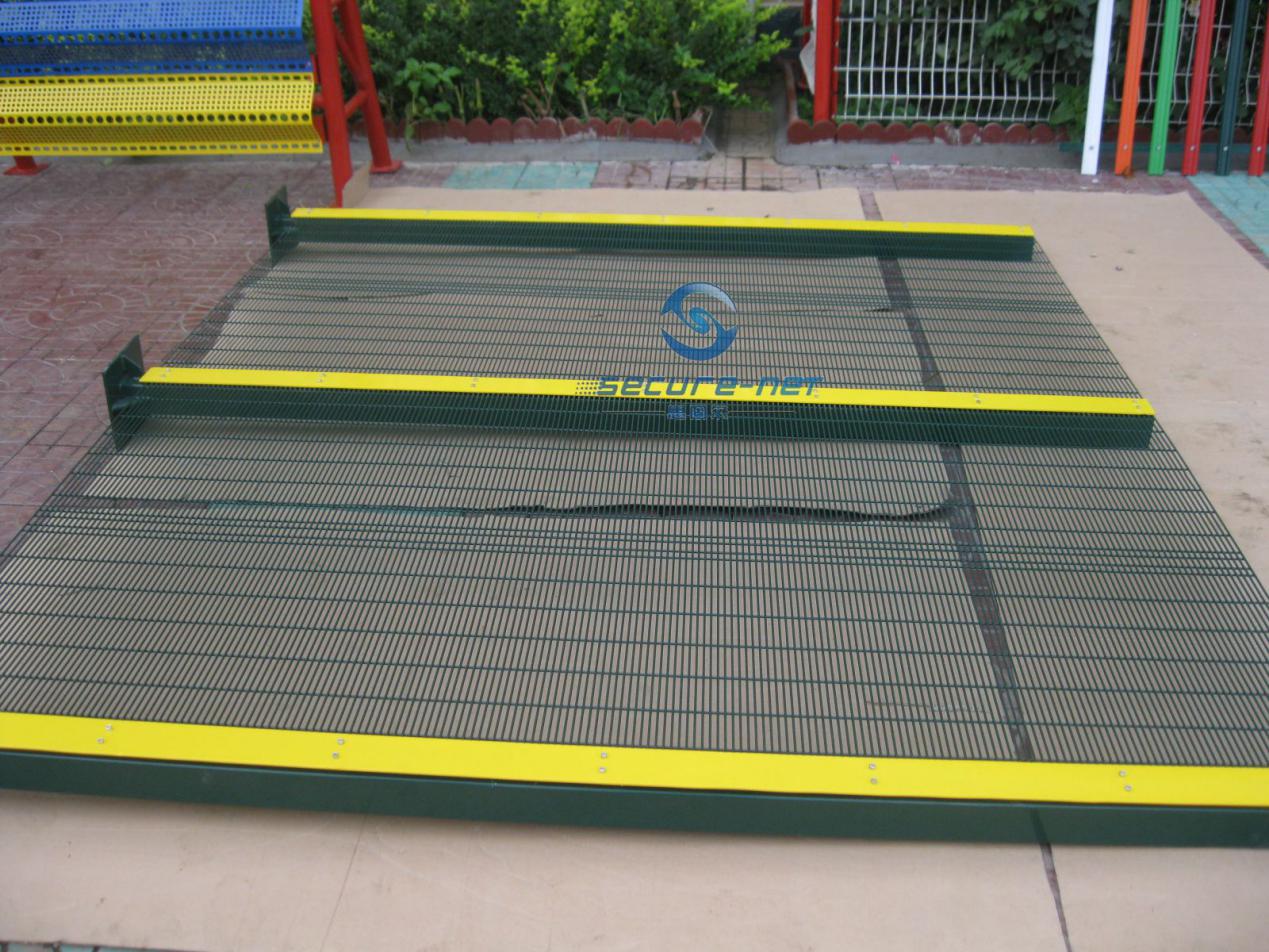 358 security anti-climb fence