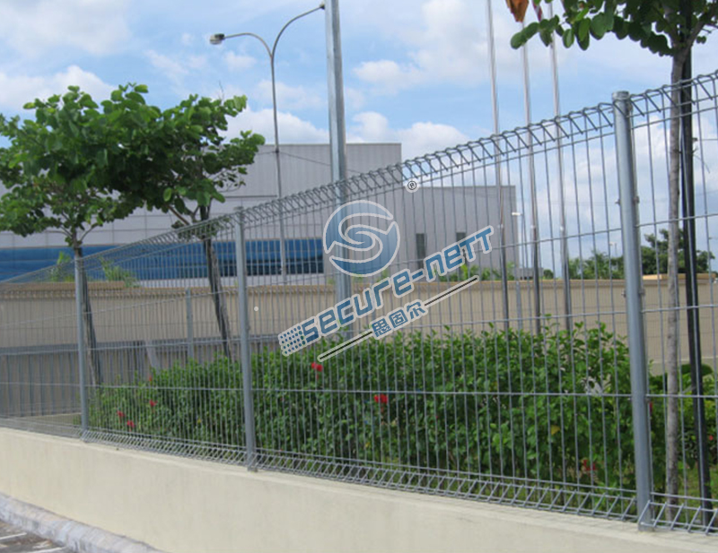 P Top Wire Mesh Fence