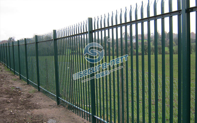 Palisade Fencing