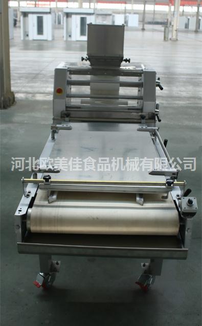 欧美佳高速吐司整形机