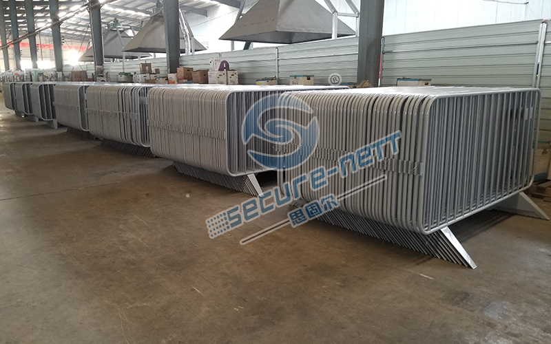 Crowd Control Barrier