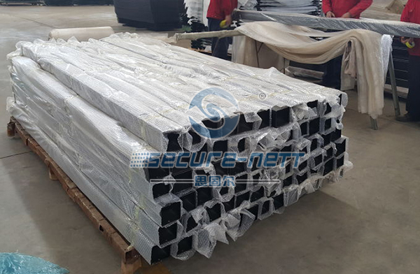 Flat Top Galvanized Steel Aluminum Fence Exporter