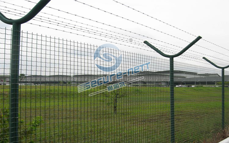 Barbed Wire Fencing