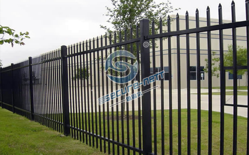 Press Formed Spear Fencing For Private Area 