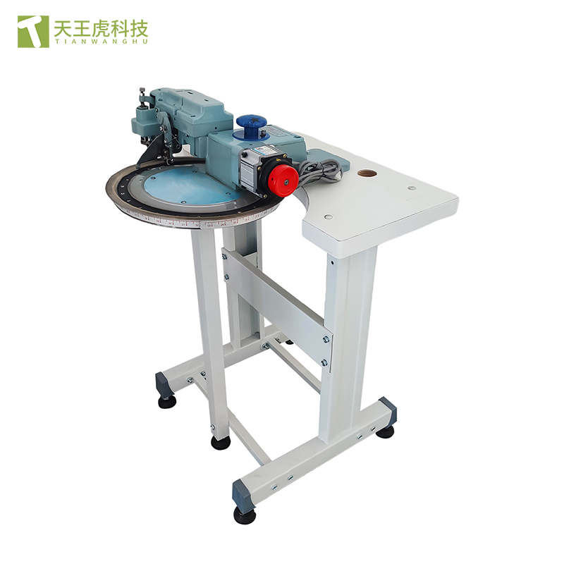 Macchina per il collegamento dei quadranti