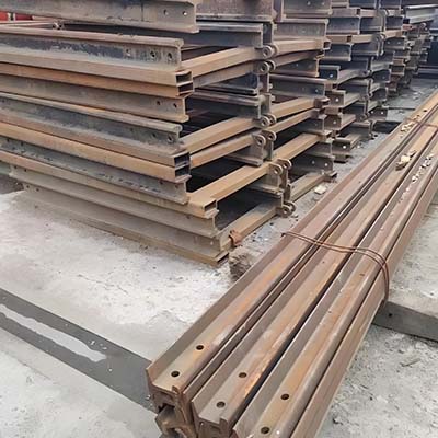 Waste metal recycling