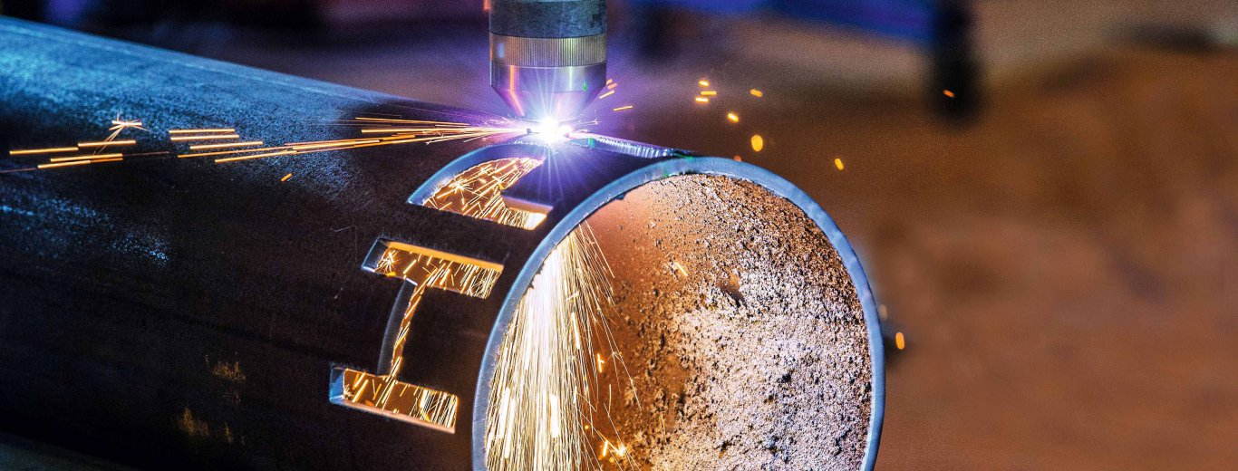 plasma_cutting_automation_air_liquide_welding_2015-632_2_1 (1)