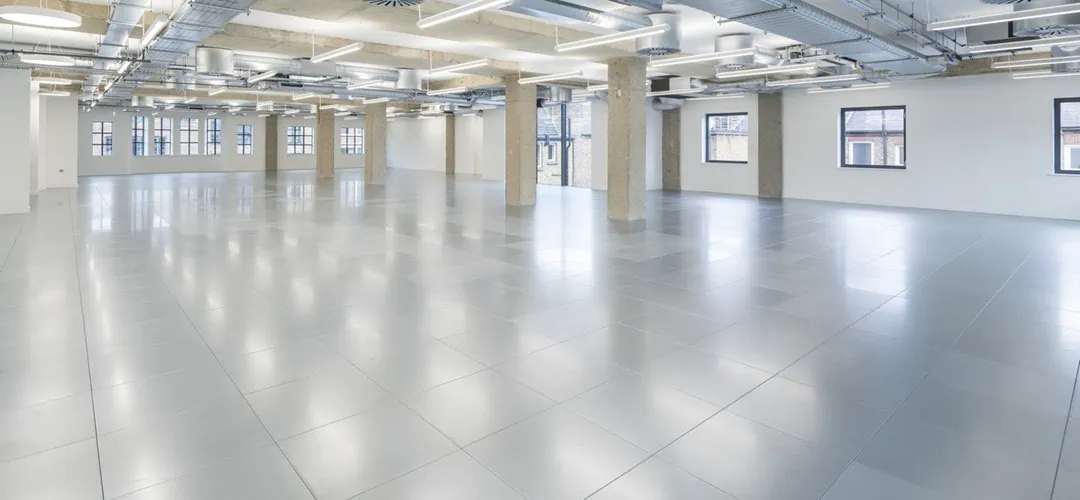s&ograve;l elevat comercial