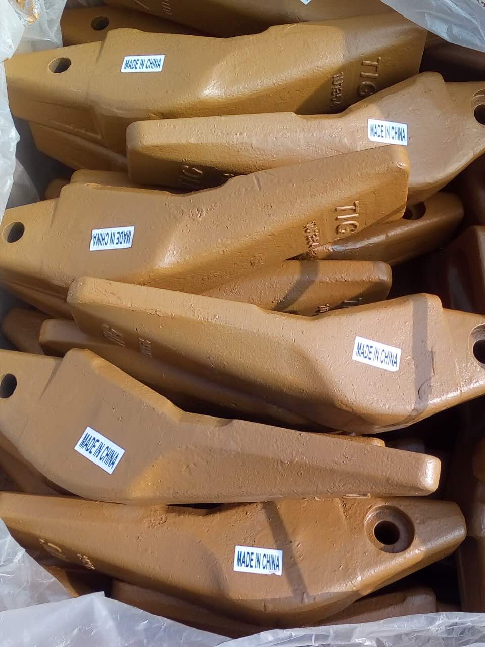 J550 Caterpillar Casting Excavator Caterpillar Best Excavator Digger Bucket Teeth 2D5572