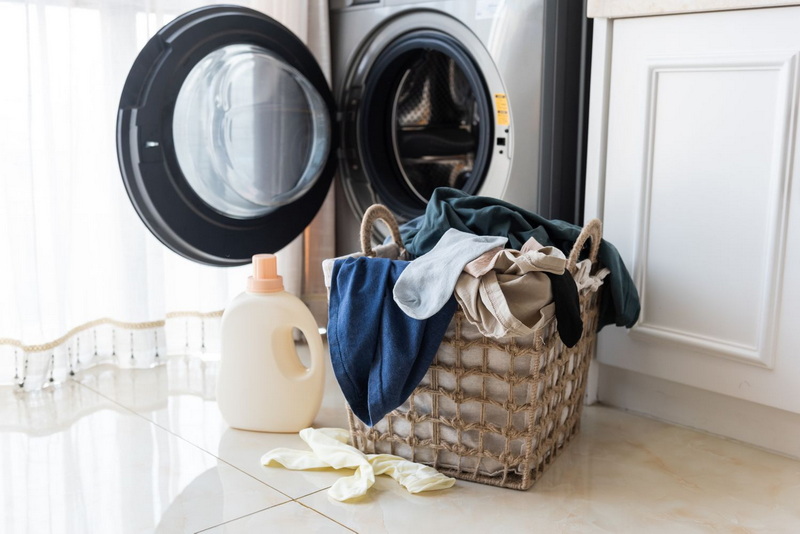 Puis-je blanchir les draps et les serviettes dans la machine &agrave; laver